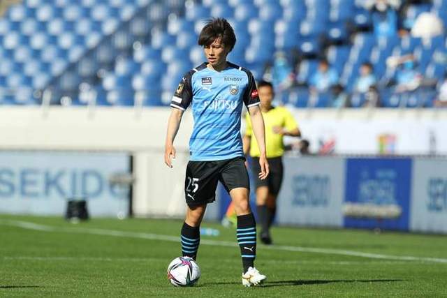 大巴黎锋线迎集体爆发 1隐患或致红军客场难胜